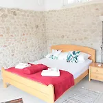 Luger Gartenapartment Ražanj