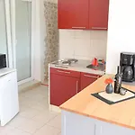 Luger Gartenapartment شقة Ražanj