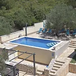 Luger Gartenapartment شقة