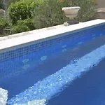 Luger Gartenapartment شقة *