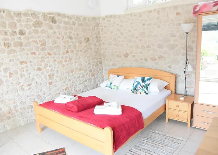 Luger Gartenapartment Ražanj